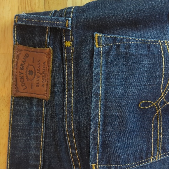 Lucky Brand Dark Wash Cate Boot Jeans 10/30 Ankle - Picture 6 of 10